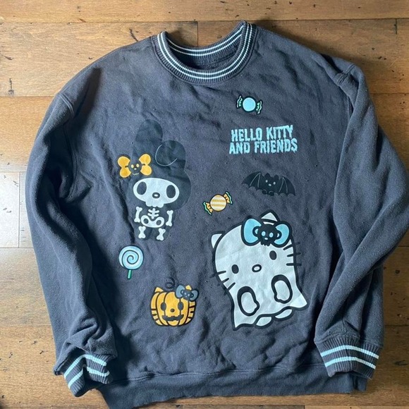 Sanrio Sweaters - Hello Kitty and Friends‎ grey sweatshirt